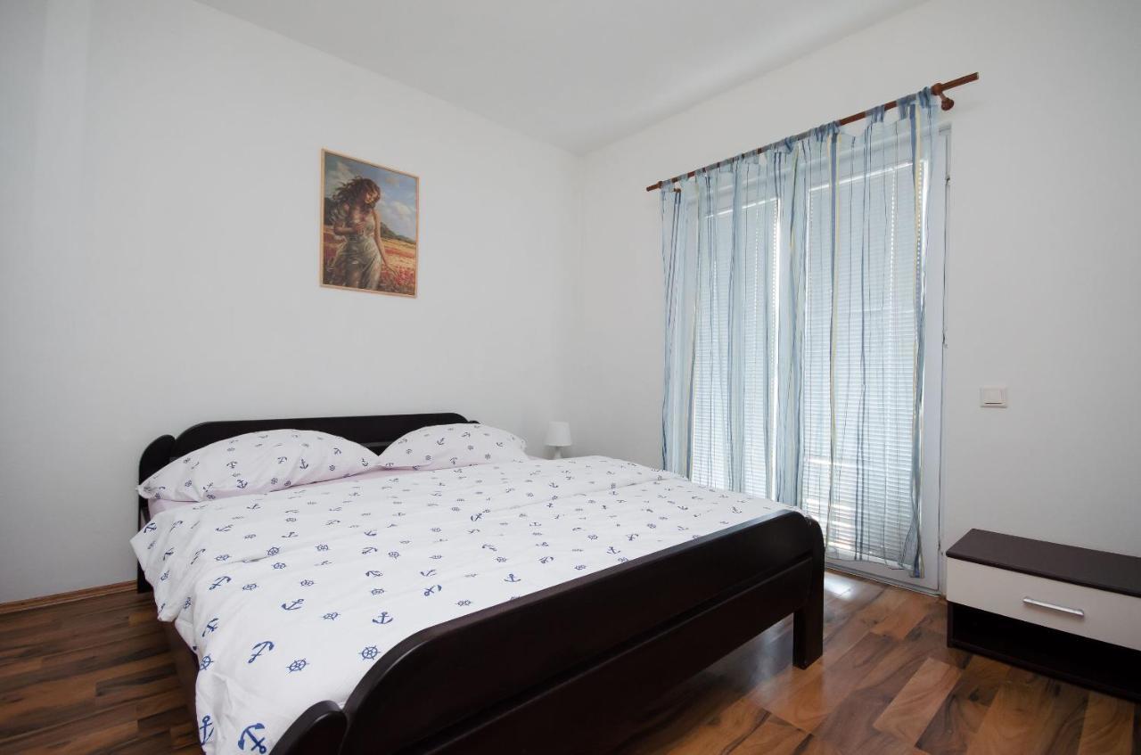 Apartments Toni Банёл Экстерьер фото